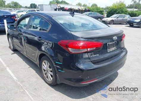 2017 Kia Forte S из США, поврежденный, VIN 3KPFL4A79HE014499